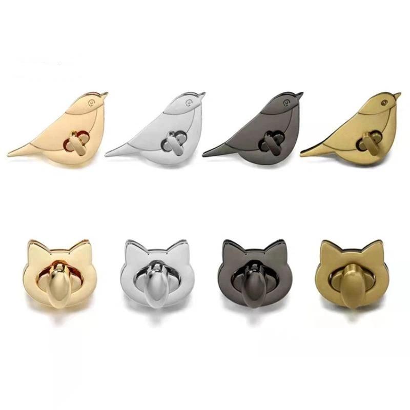 ۞ Cute Cat/Bird Clasp Locks Me - огляд і ціна Leatherwork Hardware