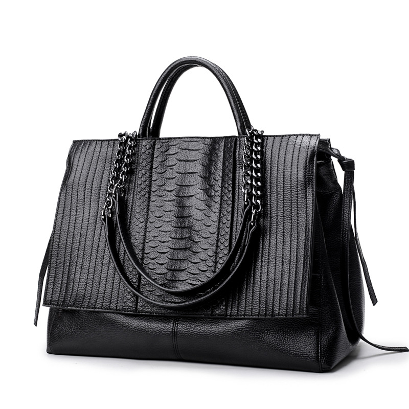 Elegant Tote Bag With Zipper,  - огляд і ціна Leatherwork Bag